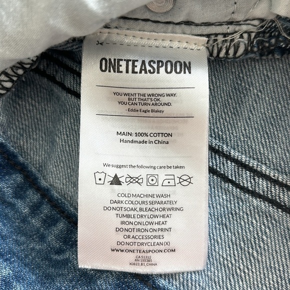 One Teaspoon distressed denim shorts size 27 - Picture 4 of 4